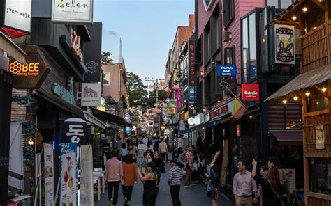 itaewon in korea